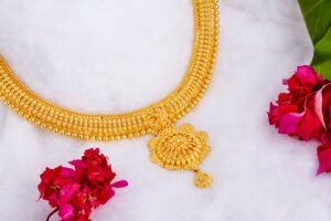 Gold wedding jewelry